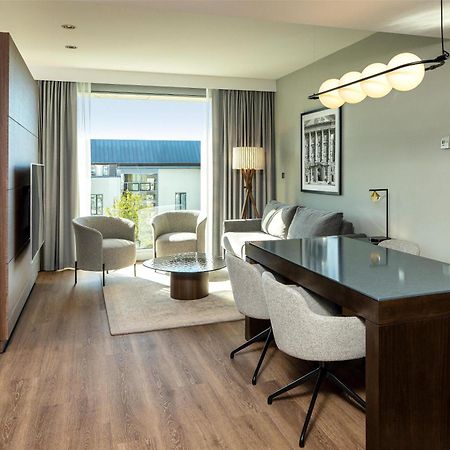 Radisson Blu Media Harbour Hotel, Duesseldorf Ngoại thất bức ảnh