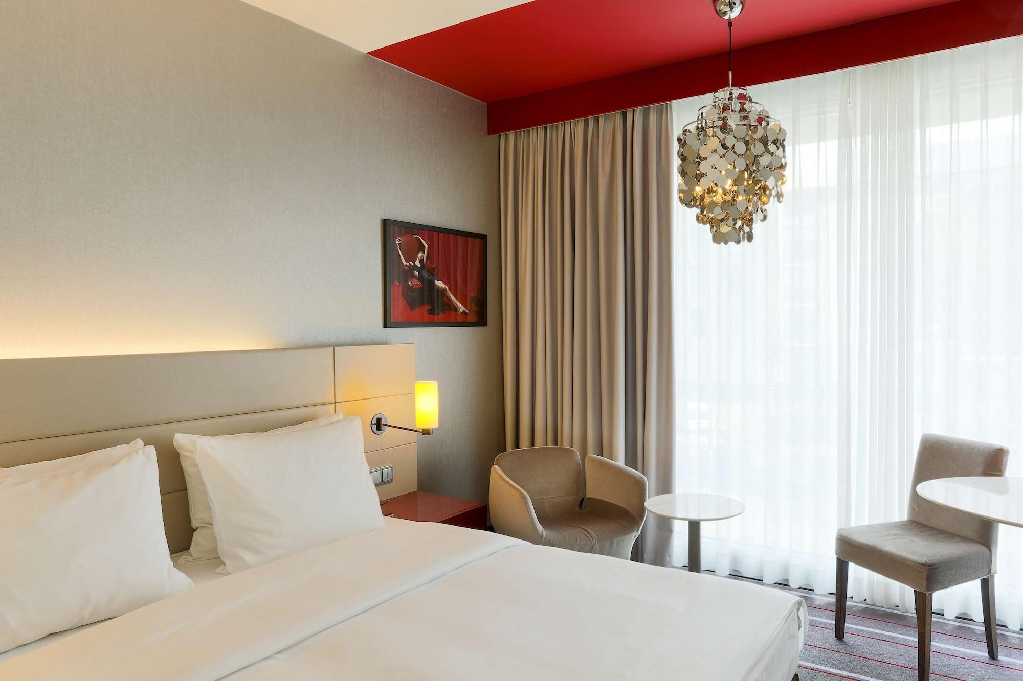 Radisson Blu Media Harbour Hotel, Duesseldorf Ngoại thất bức ảnh