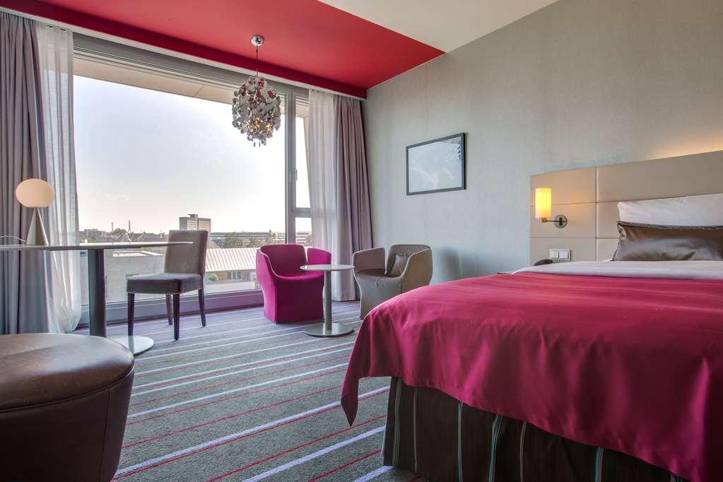 Radisson Blu Media Harbour Hotel, Duesseldorf Phòng bức ảnh