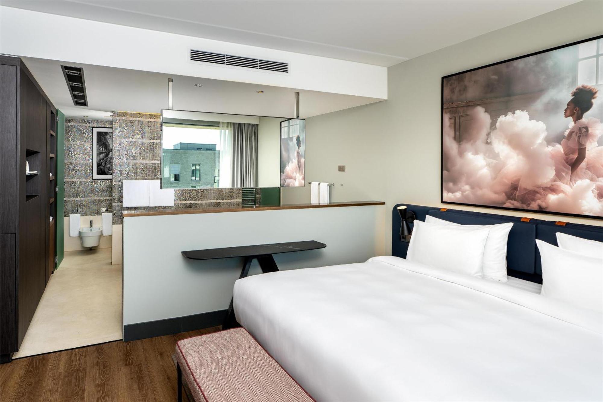 Radisson Blu Media Harbour Hotel, Duesseldorf Ngoại thất bức ảnh