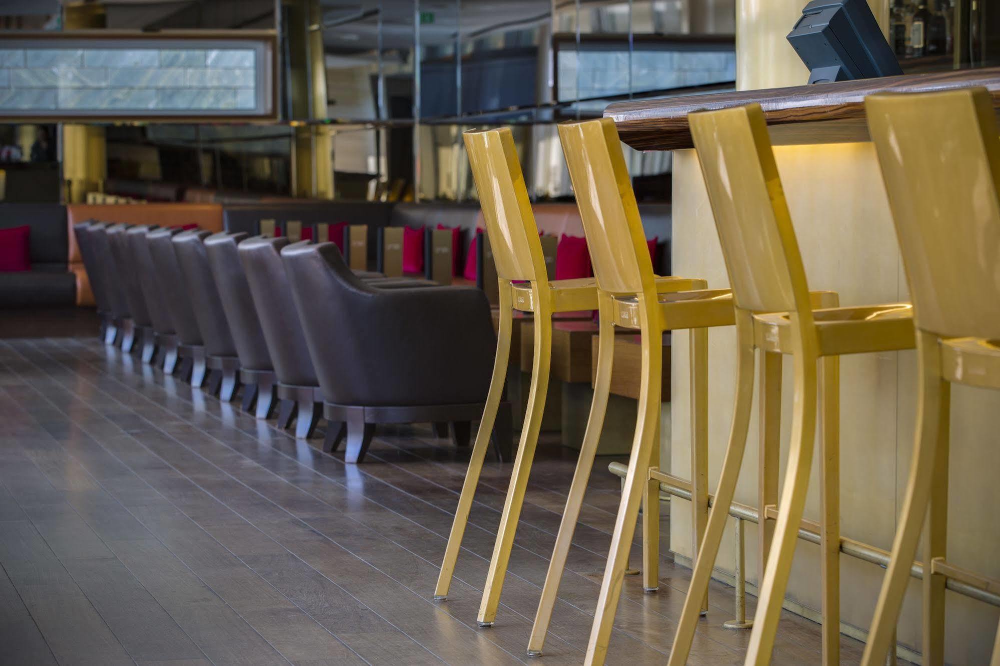 Radisson Blu Media Harbour Hotel, Duesseldorf Ngoại thất bức ảnh