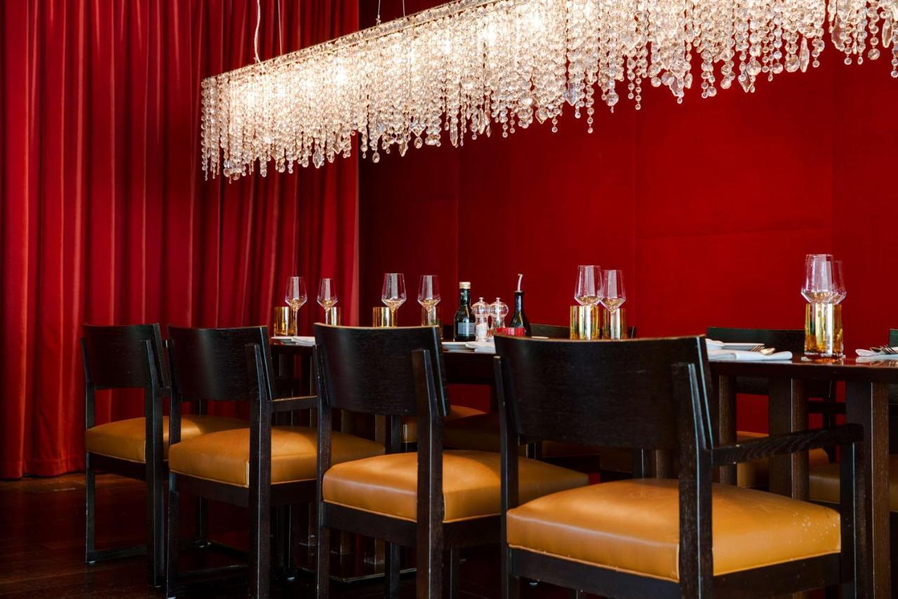 Radisson Blu Media Harbour Hotel, Duesseldorf Ngoại thất bức ảnh