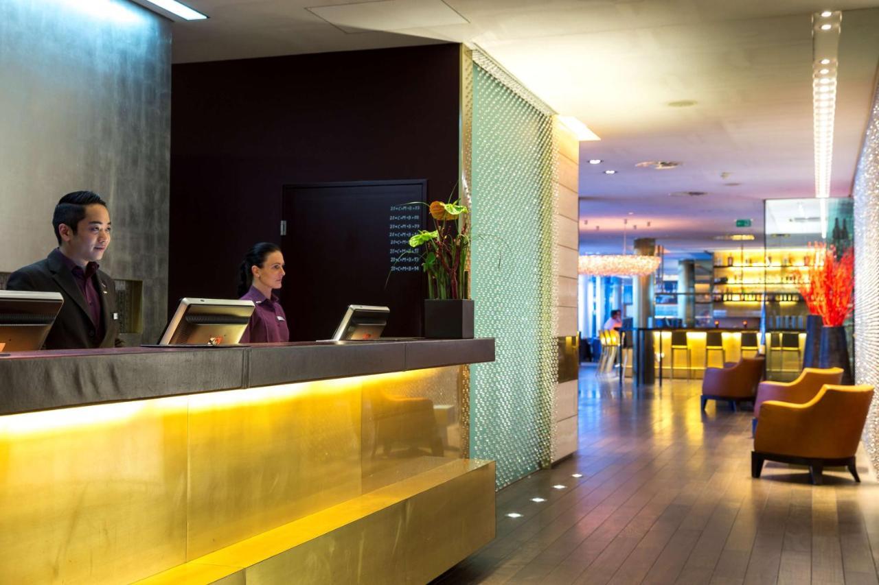 Radisson Blu Media Harbour Hotel, Duesseldorf Ngoại thất bức ảnh