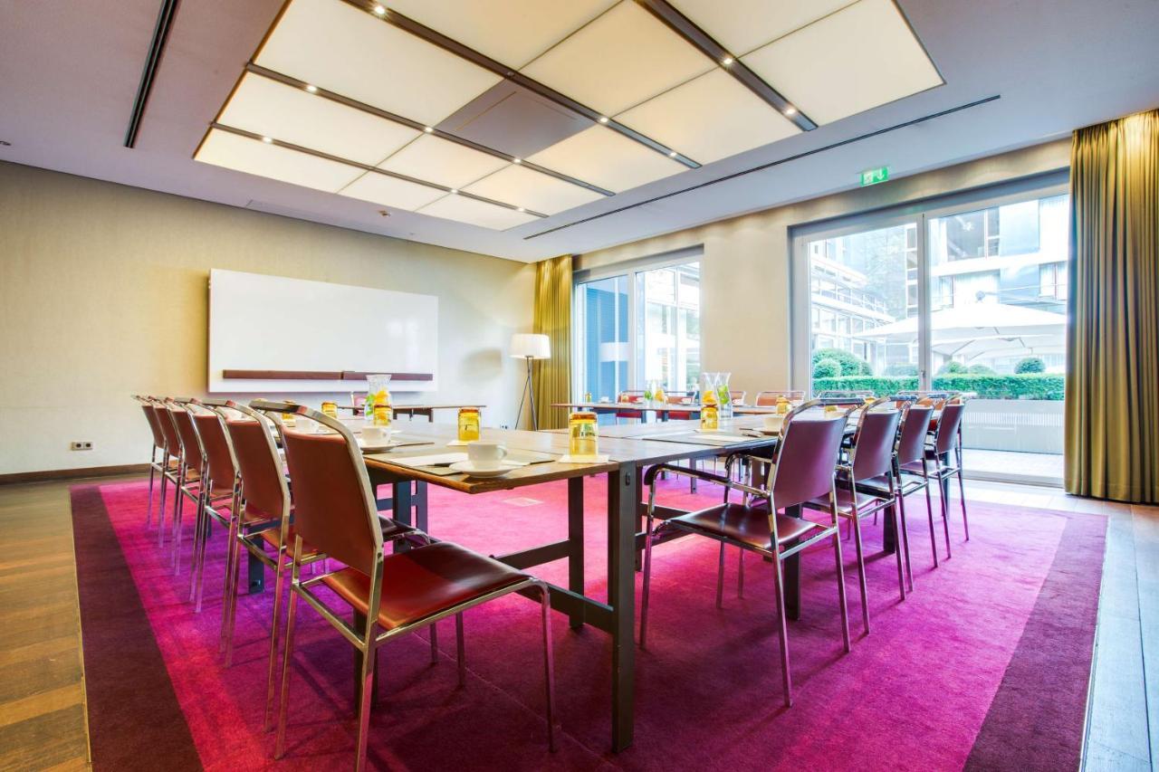 Radisson Blu Media Harbour Hotel, Duesseldorf Ngoại thất bức ảnh
